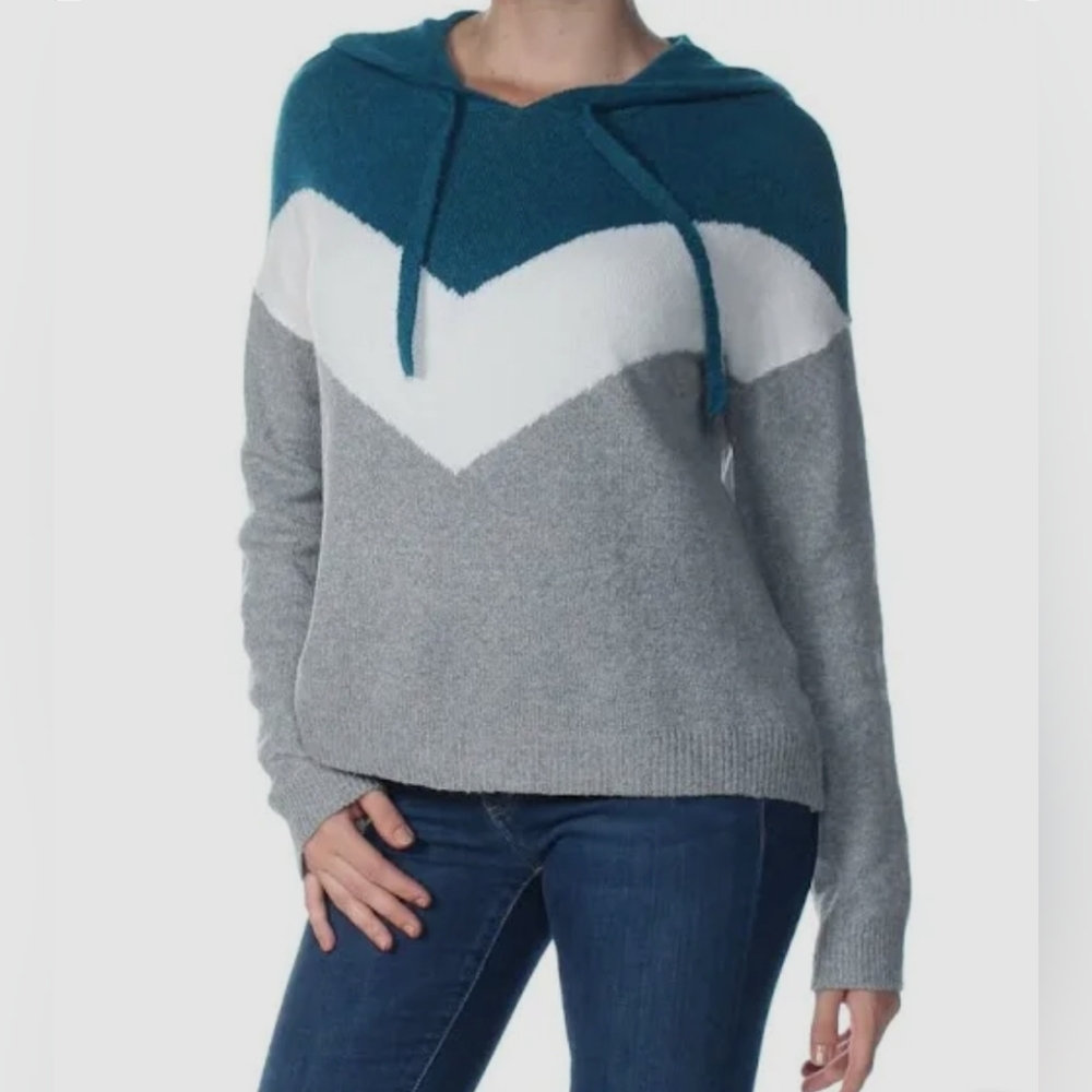 Junior's Colorblock Hoodie Sweatshirt